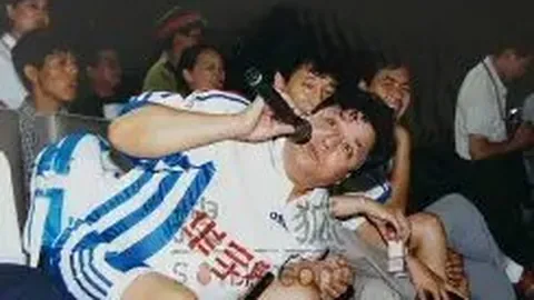 《告别无谓比较！曼联前巨星倡议：尽情领略梅罗联手绽放的魅力》